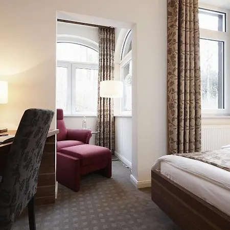 Bielefelder Zum Stillen Frieden 3* בילפלד