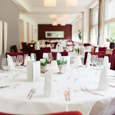 Bielefelder Zum Stillen Frieden 3*