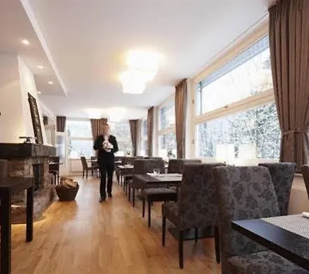 Bielefelder Zum Stillen Frieden 3*