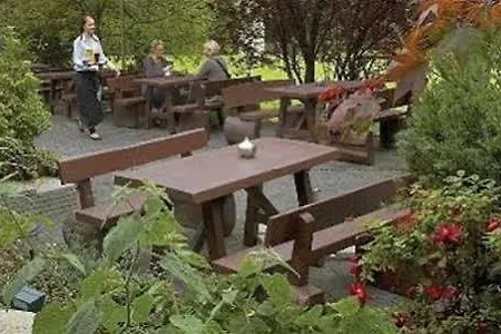 Hotell Bielefelder Zum Stillen Frieden 3*